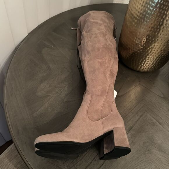 Liz Claiborne Yarmont Block Heel Over the Knee Boots - Picture 4 of 5